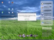 Fluxbox fluxbox+Eterm+adesklets+script